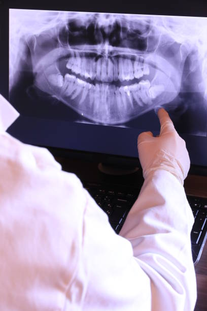 Best Cosmetic Emergency Dentistry in Sweetser, IN